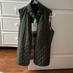 Brand new never worn market and sprice quilted vest